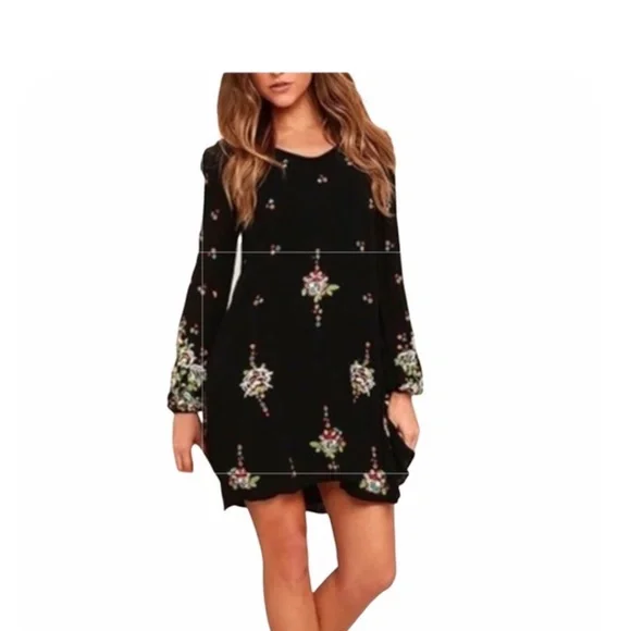 Free People Womens Oxford Embroidered Swing Dress Boho Floral size Medium Free People Womens Oxford Embroidered Swing Dress Boho Floral size Medium